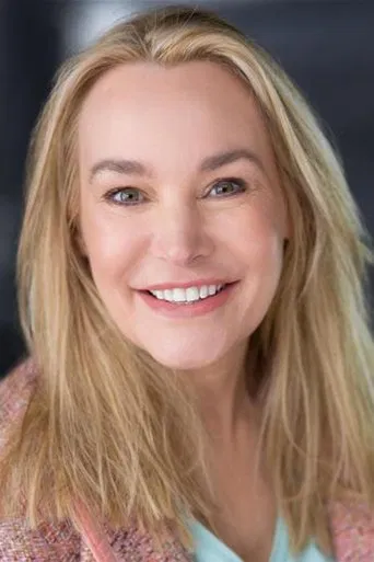 تصویر Emma Tate