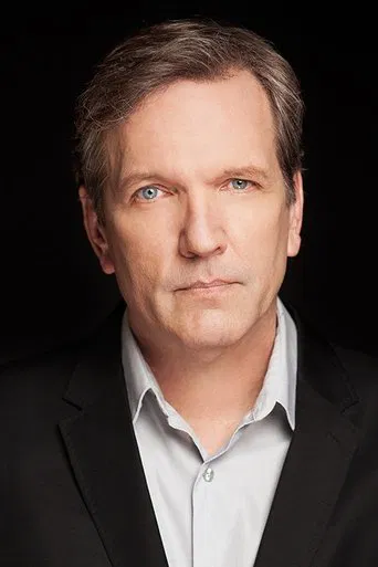 تصویر Martin Donovan